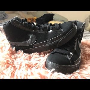 Nike black shoes
